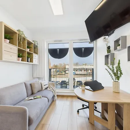 Апартаменты Budget-friendly Praga By Renters Варшава