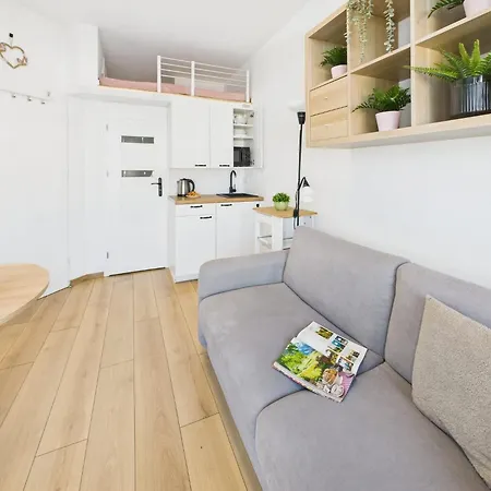 Cozy In Praga Polnoc By Renters Apartment *